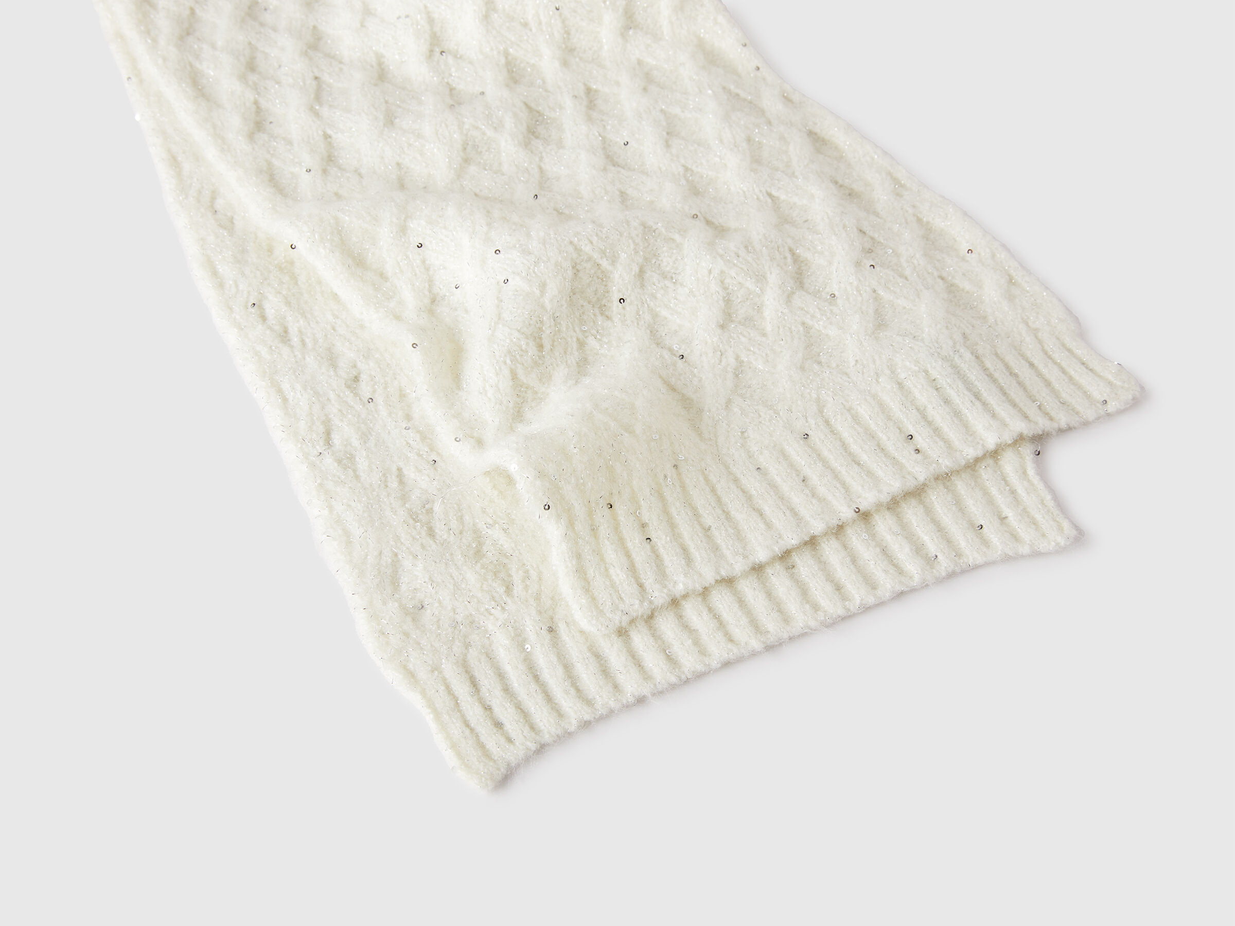 SCARF Junior Girl image number 3